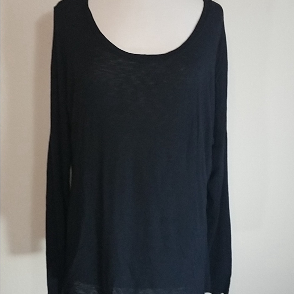 XCVI Mixed Media Black Scoop Neck Tunic Size Large - Picture 2 of 10